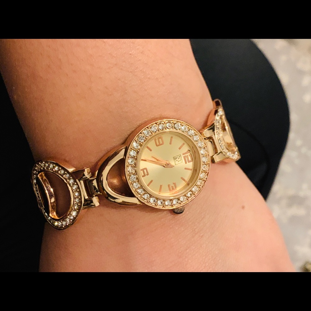 Watch - Picture 3 of 3